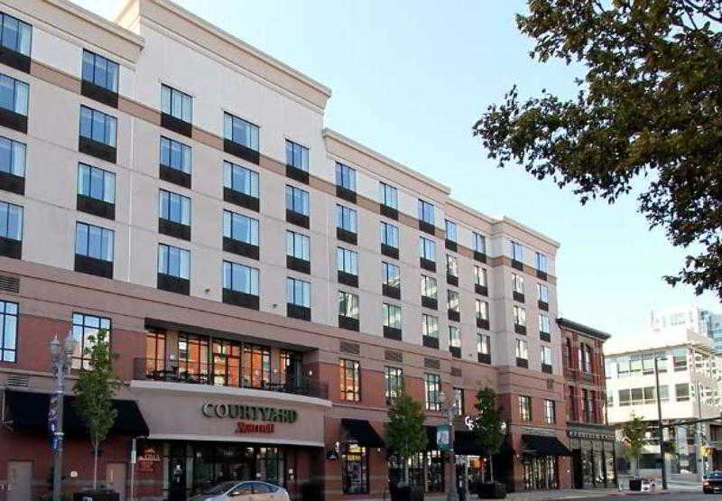 Courtyard Tacoma Downtown Exterior foto